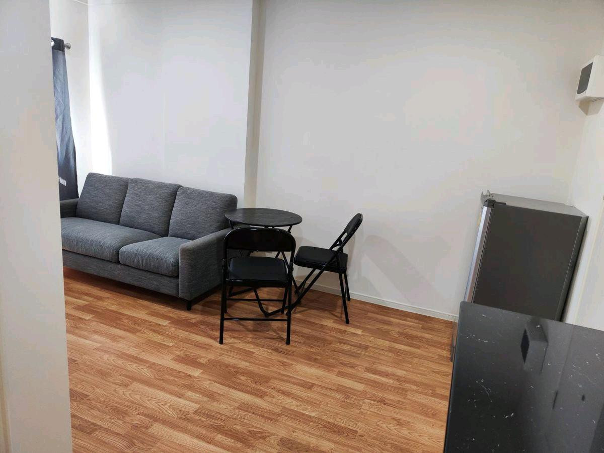 For RentCondoSamut Prakan,Samrong : Condo for rent Lumpini Ville Sukhumvit 76, good location, near important places • 🚆 BTS Bearing about 1 km.