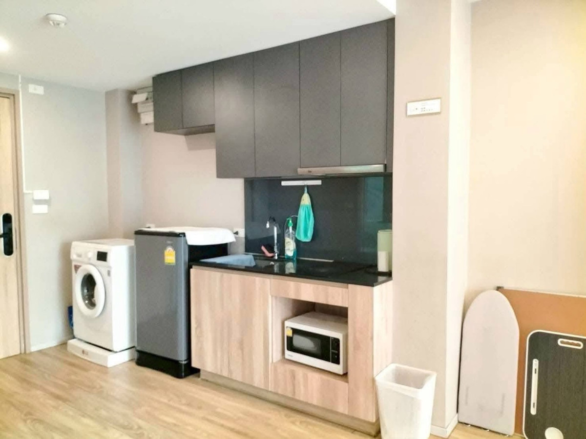 ให้เช่าคอนโดสาทร นราธิวาส : #R9606 🎉 120369 ให้เช่าคอนโด Blossom Condo Sathon-Charoen Rat 