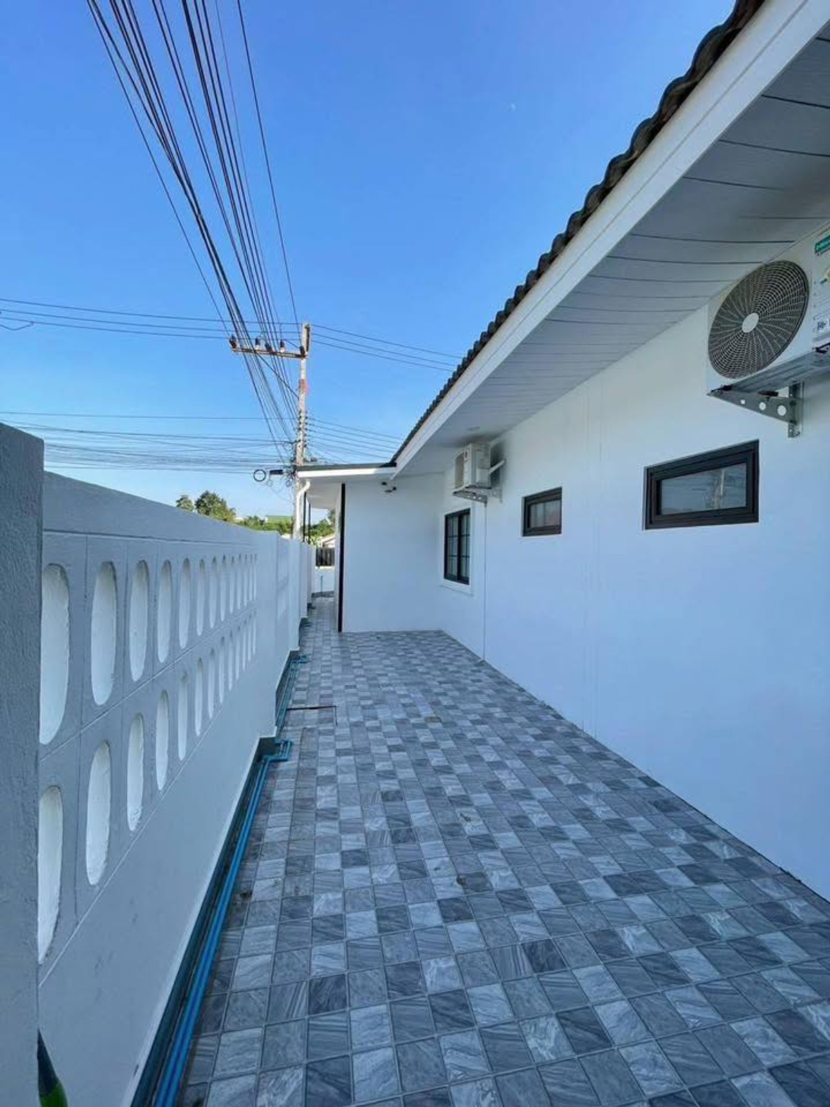 For SalePattaya, Bangsaen, Chonburi : The hottest cornerback! Good location, easy to rent, good income 🔥 Chokchai Garden Home 2 / 4 bedrooms (for sale), Chockchai Garden Home 2 / 4 Bedrooms (FOR SALE) BEWN110