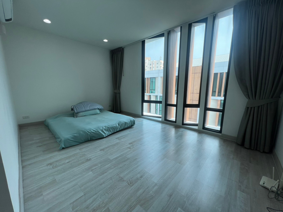 อาคารพาณิชย์โชคชัย4 ลาดพร้าว71 : ขาย/เช่า ทาวน์โฮม The Author รัชดา 32 ทำเลกลาง ลาดพร้าว ใกล้ MRT ลาดพร้าว และ ภาวนา โทร.098-905-2645