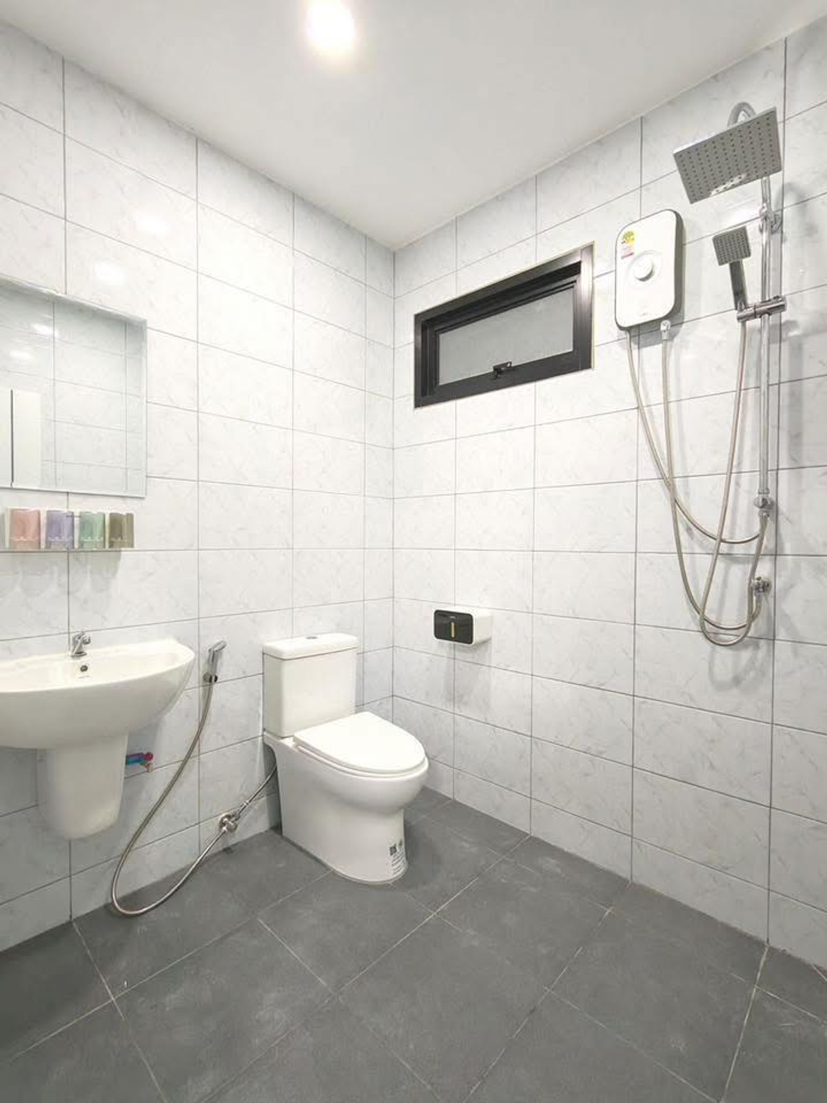 For SalePattaya, Bangsaen, Chonburi : The hottest cornerback! Good location, easy to rent, good income 🔥 Chokchai Garden Home 2 / 4 bedrooms (for sale), Chockchai Garden Home 2 / 4 Bedrooms (FOR SALE) BEWN110