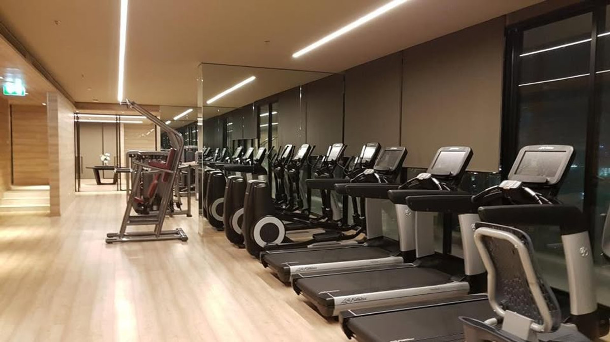 ให้เช่าคอนโดสุขุมวิท อโศก ทองหล่อ : [ปล่อยเช่า] คอนโด "Urban Forest" ใกล้BTS พร้อมพงษ์ : โครงการ Park 24 : ใกล้ห้างสรรพสินค้ากลุ่ม The Em District 