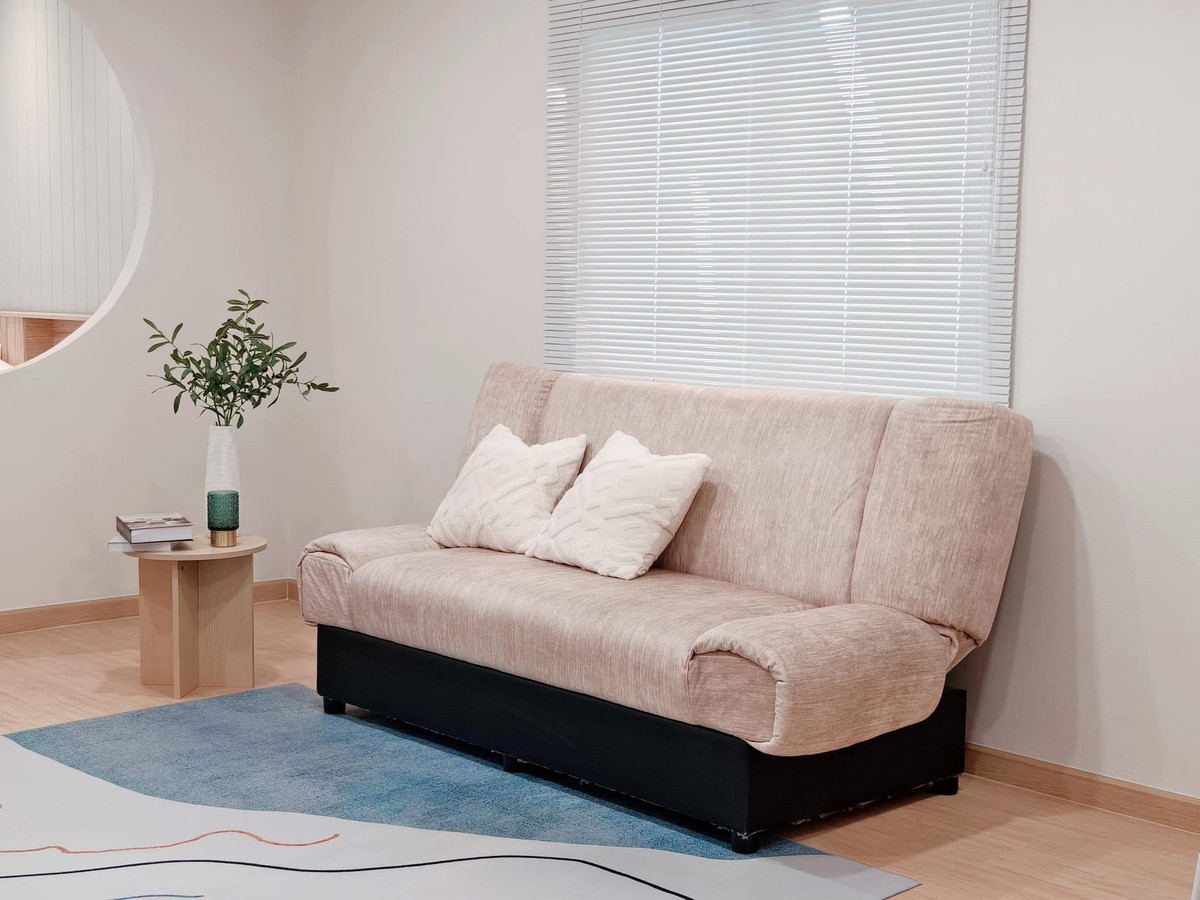 CondoBang kae, Phetkasem : Urgent rent/sale🔥 Large suite 43.56 sq m. ✨Newly renovated, ready to move in. Rent only: 4,300 baht/month, or buy for 799,000 (suitable for those with an income of 15,000 or more). Room on the 4th floor is very private.