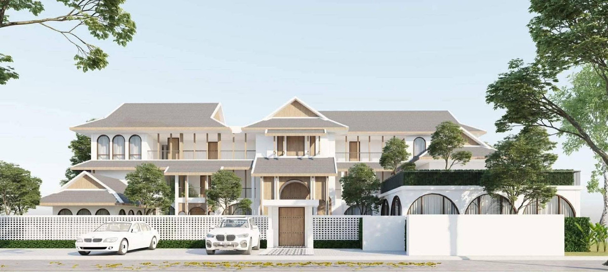 For SaleHotel&Apartment BusinessChiang Mai : Hotel for sale in the heart of Chiang Mai's old city, 3 floors high, 30 rooms, area 1300 sq m., has an operating license.