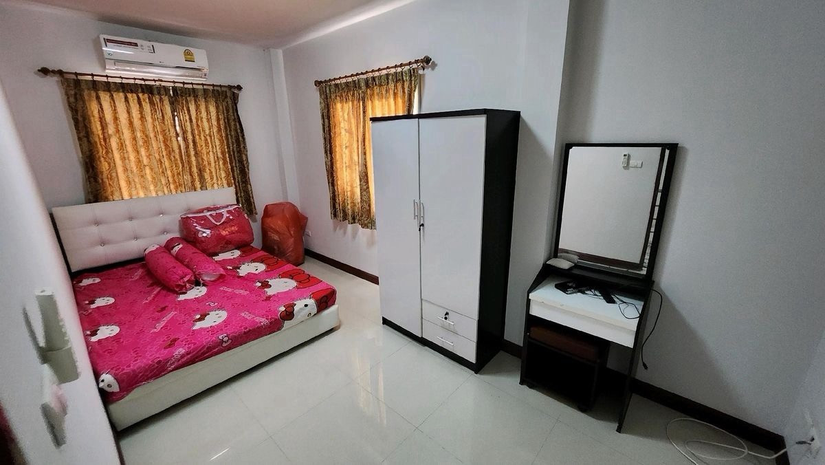 ขายทาวน์โฮมบางนา แบริ่ง ลาซาล : 🏡 ขายทาวน์โฮม “สุริยาเพลส บางนา กม.5” บ้านหลังมุม