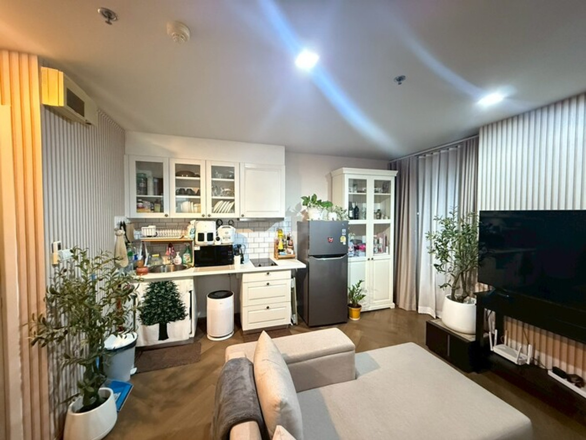 ขายคอนโดบางซื่อ วงศ์สว่าง เตาปูน : 💖💖ขายห้องคอนโด Richpark @Taopoon Interchange ใกล้ห้าง Gateway บางซื่อ ใกล้รถไฟฟ้า MRT เตาปูน ขายเพียง 2.65 ล้านบาท!! สนใจสอบถามได้นะคะ Line ID : atfirm2010 💖💖