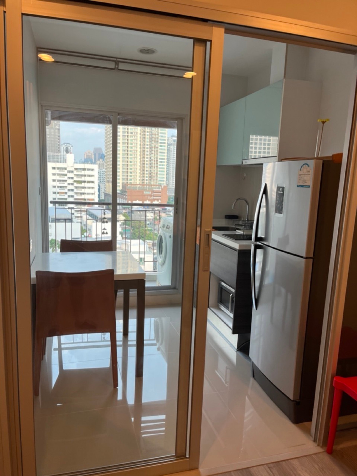 For RentCondoSathorn, Narathiwat : For Rent ✨ Centric Sathorn - Saint Louis ✨ Fully furnished with appliances, near BTS Surasak.