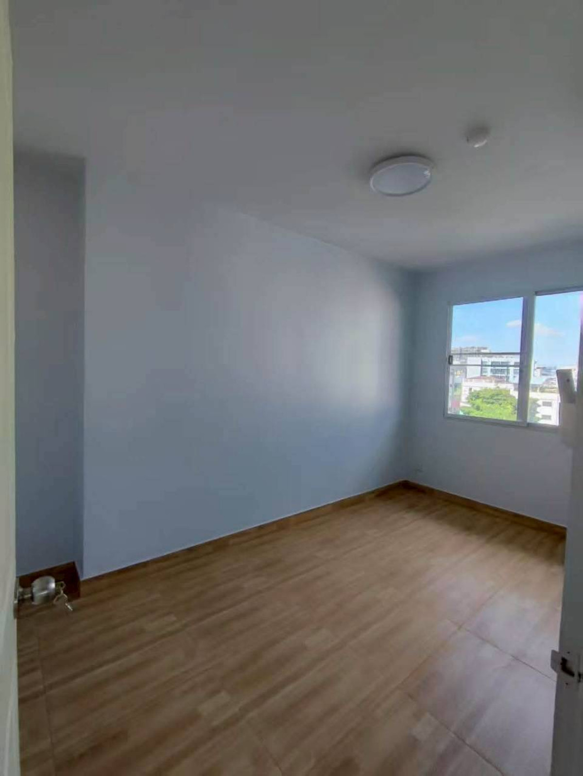 ให้เช่าคอนโดรัชดา ห้วยขวาง : ✅ CTHR103 ✅ Line : @p2nproperty