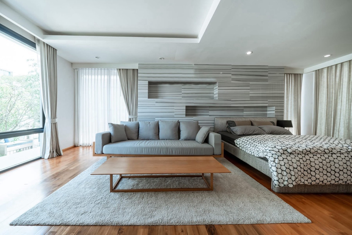 ขายบ้านพัทยา บางแสน ชลบุรี สัตหีบ : ขายพูลวิลล่าใกล้ชายหาด นาจอมเทียน พัทยา โครงการ Nirvana Beyond @ Beach Pattaya บ้าน 3 ชั้น พื้นที่ใหญ่ เดินเพียง 45 เมตรถึงทะเล