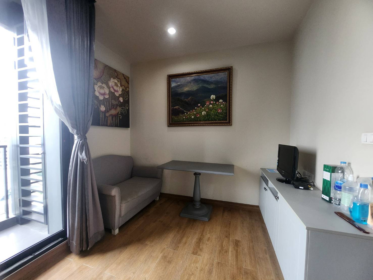 For RentCondoSapankwai,Jatujak : Condo for rent, The Editor Saphan Khwai, special price, only 14,000 baht, next to the BTS, ready to move in.