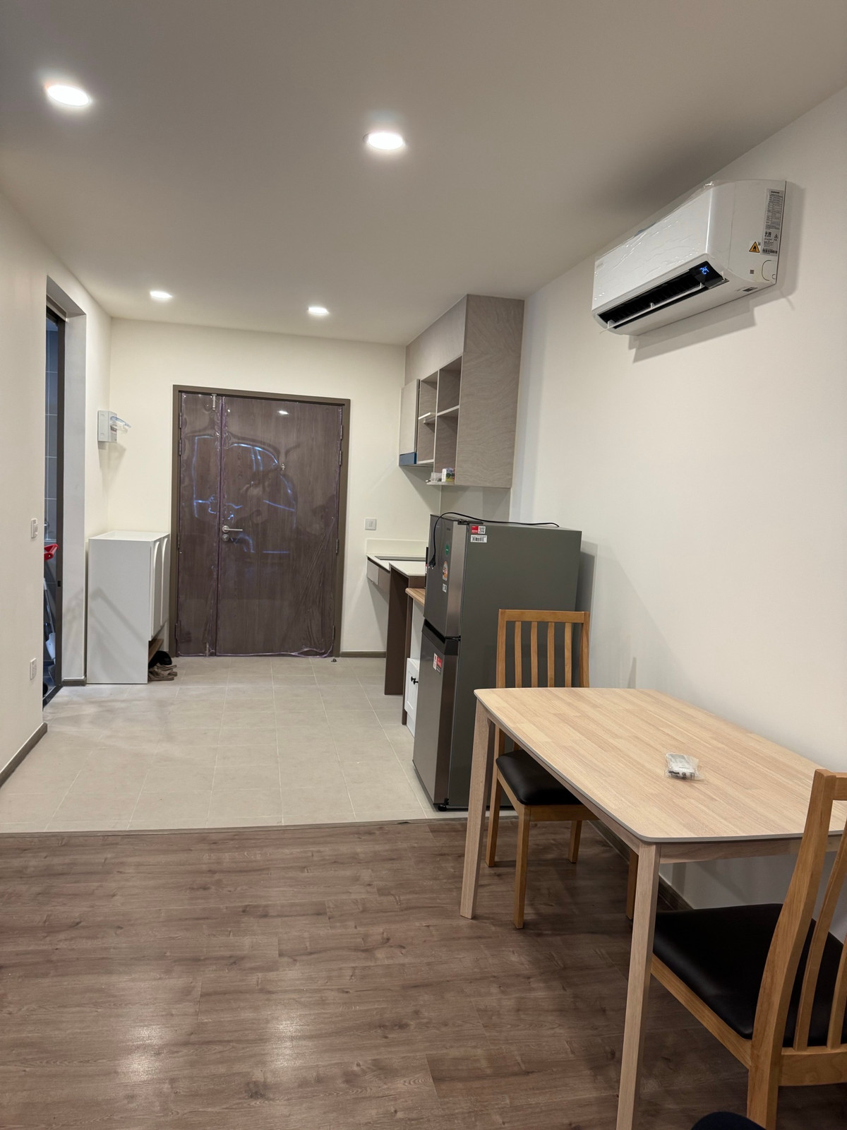 ให้เช่าคอนโดปิ่นเกล้า จรัญสนิทวงศ์ : ให้เช่า คอนโด Aspire Pinklao - Arun Ammarin ใกล้รพ.ศิริราช และ MRT สถานีบางยี่ขัน 