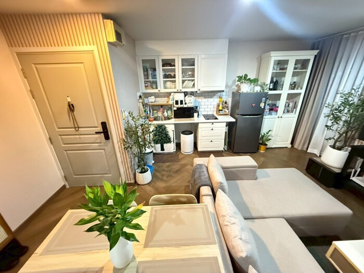 ขายคอนโดบางซื่อ วงศ์สว่าง เตาปูน : 💖💖ขายห้องคอนโด Richpark @Taopoon Interchange ใกล้ห้าง Gateway บางซื่อ ใกล้รถไฟฟ้า MRT เตาปูน ขายเพียง 2.65 ล้านบาท!! สนใจสอบถามได้นะคะ Line ID : atfirm2010 💖💖