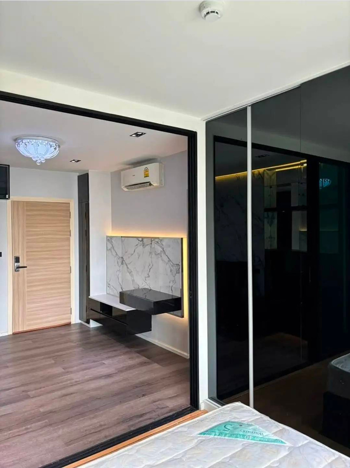 For RentCondoKasetsart, Ratchayothin : Solve Your Daily Commute! Condo for Rent at D’Mura Ratchayothin – Near BTS Sena Nikhom & Kasetsart University, Fully Furnished, Move-in Ready!