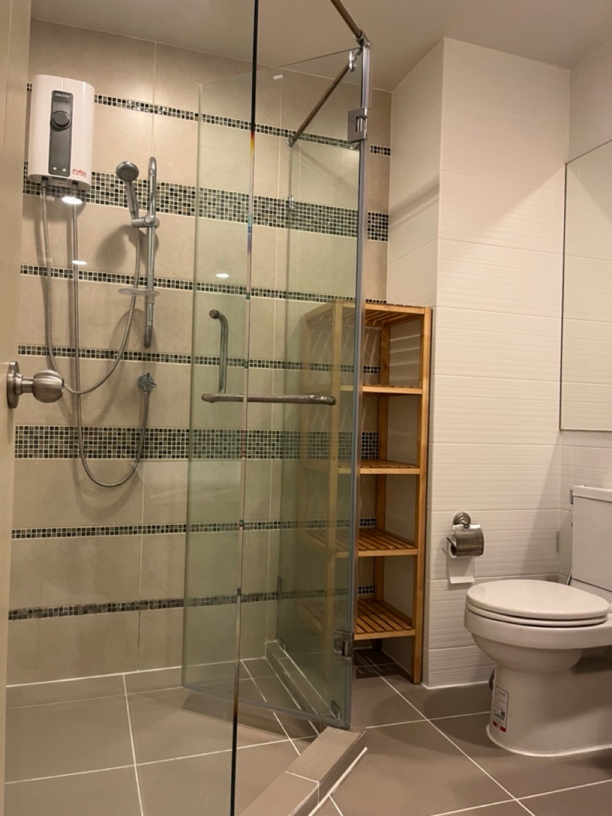 For RentCondoSathorn, Narathiwat : For Rent ✨ Centric Sathorn - Saint Louis ✨ Fully furnished with appliances, near BTS Surasak.