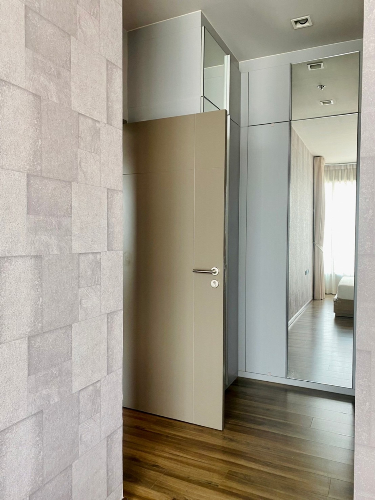 ให้เช่าคอนโดสุขุมวิท อโศก ทองหล่อ : ✨ ห้องใหญ่ Rare Item! ใกล้ BTS เอกมัย วิวสวย พร้อมอยู่ ✨  ให้เช่า Ceil by Sansiri (ซีล บาย แสนสิริ)