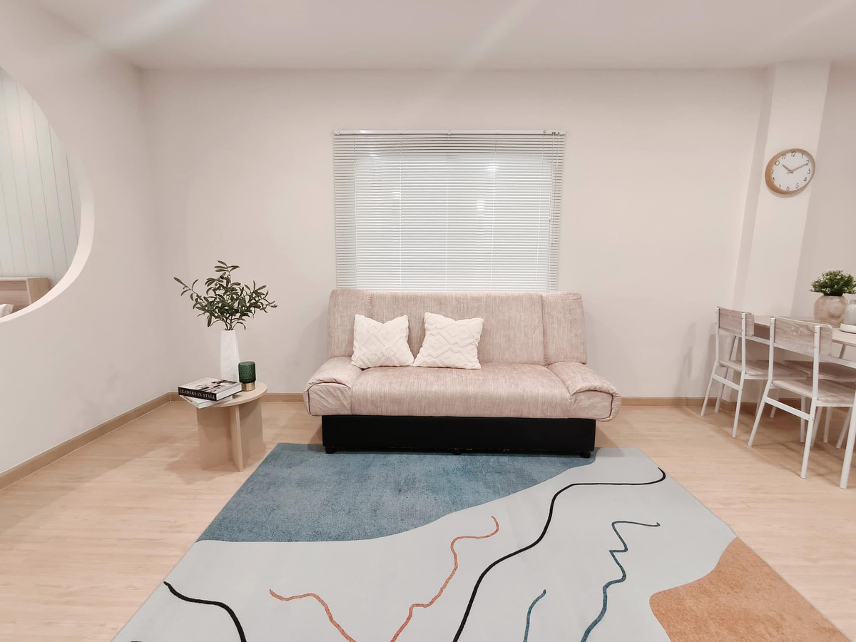 CondoBang kae, Phetkasem : Urgent rent/sale🔥 Large suite 43.56 sq m. ✨Newly renovated, ready to move in. Rent only: 4,300 baht/month, or buy for 799,000 (suitable for those with an income of 15,000 or more). Room on the 4th floor is very private.