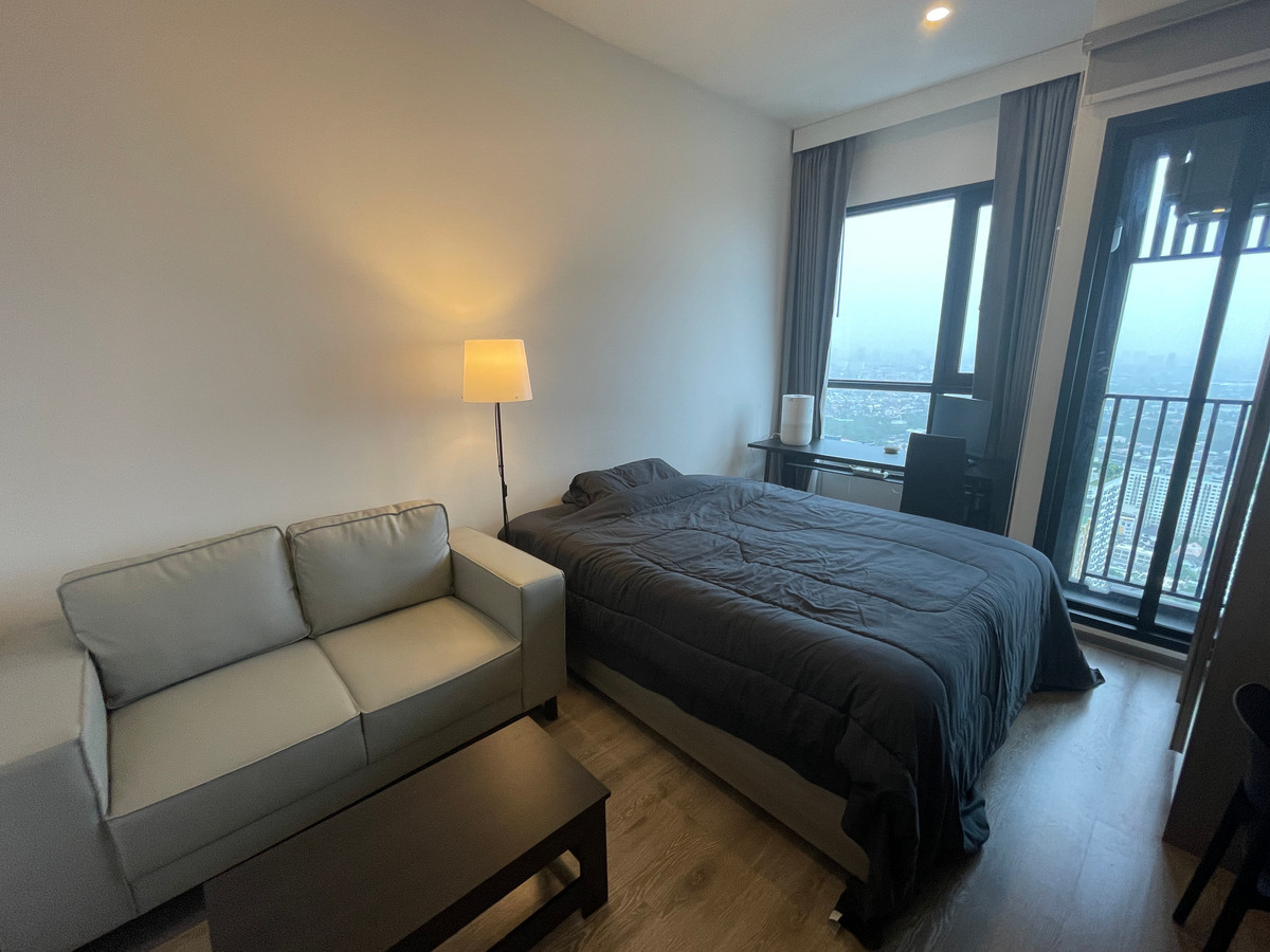 For RentCondoOnnut, Udomsuk : 🔥🔥 For rent Knightsbridge Prime Onnut 🔥🔥 Condo, good location, near BTS On Nut and next to Big C On Nut, convenient travel.