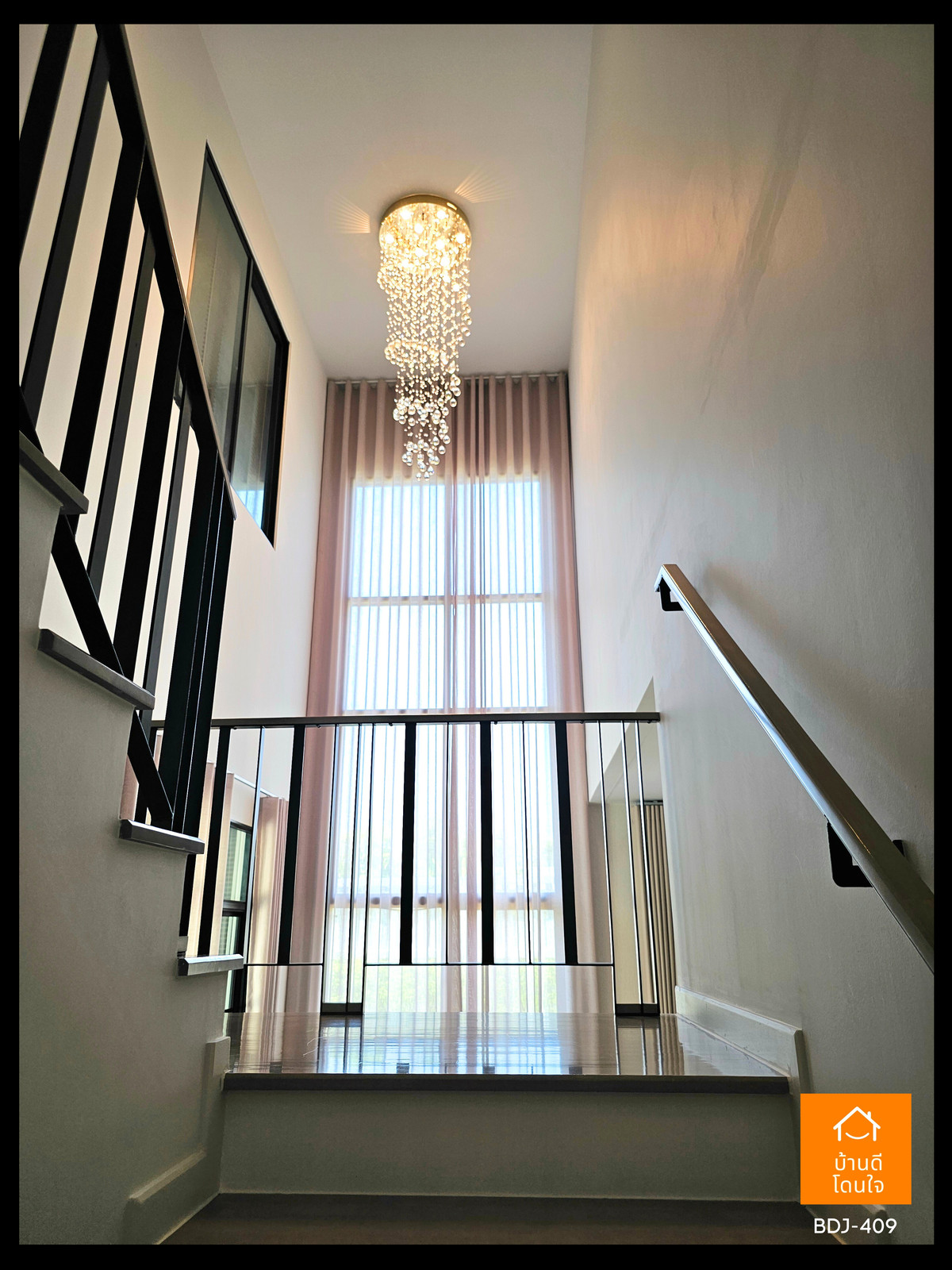 ขายบ้านนวมินทร์ รามอินทรา : ขายด่วนราคาพิเศษ!! บ้านบุราสิริ ปัญญาอินทรา (77.2 ตร.ว.) 4 นอน 4 น้ำ 