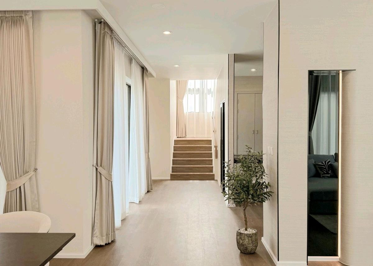 ให้เช่าบ้านบางนา แบริ่ง ลาซาล : Vivaldi Bangna Km.5 For Rent 