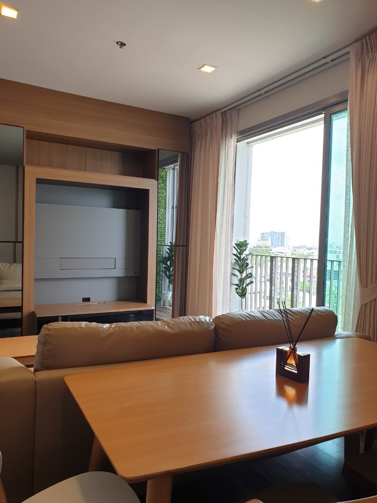 ให้เช่าคอนโดสุขุมวิท อโศก ทองหล่อ : ✨ ห้องใหญ่ Rare Item! ใกล้ BTS เอกมัย วิวสวย พร้อมอยู่ ✨  ให้เช่า Ceil by Sansiri (ซีล บาย แสนสิริ)