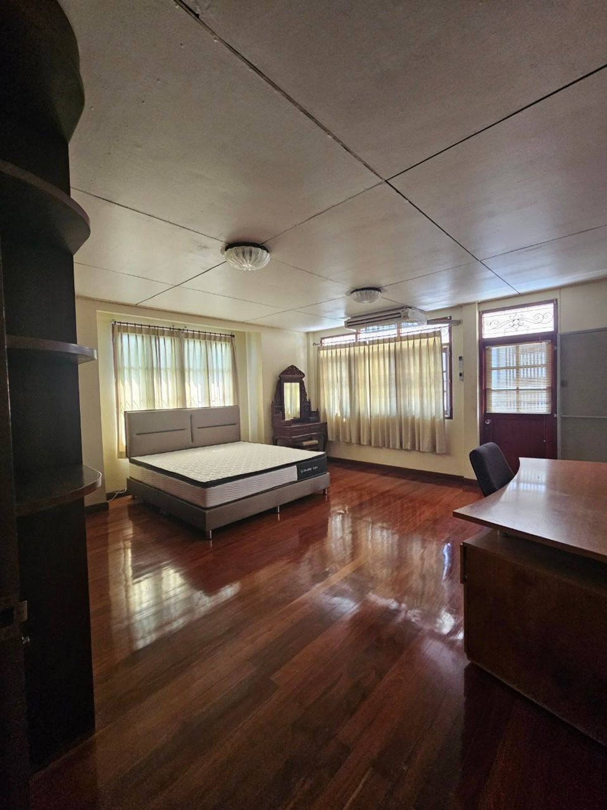 ให้เช่าบ้านลาดพร้าว เซ็นทรัลลาดพร้าว : ให้เช่า บ้านเดี่ยว 2 ชั้น ใกล้ MRT ลาดพร้าว 