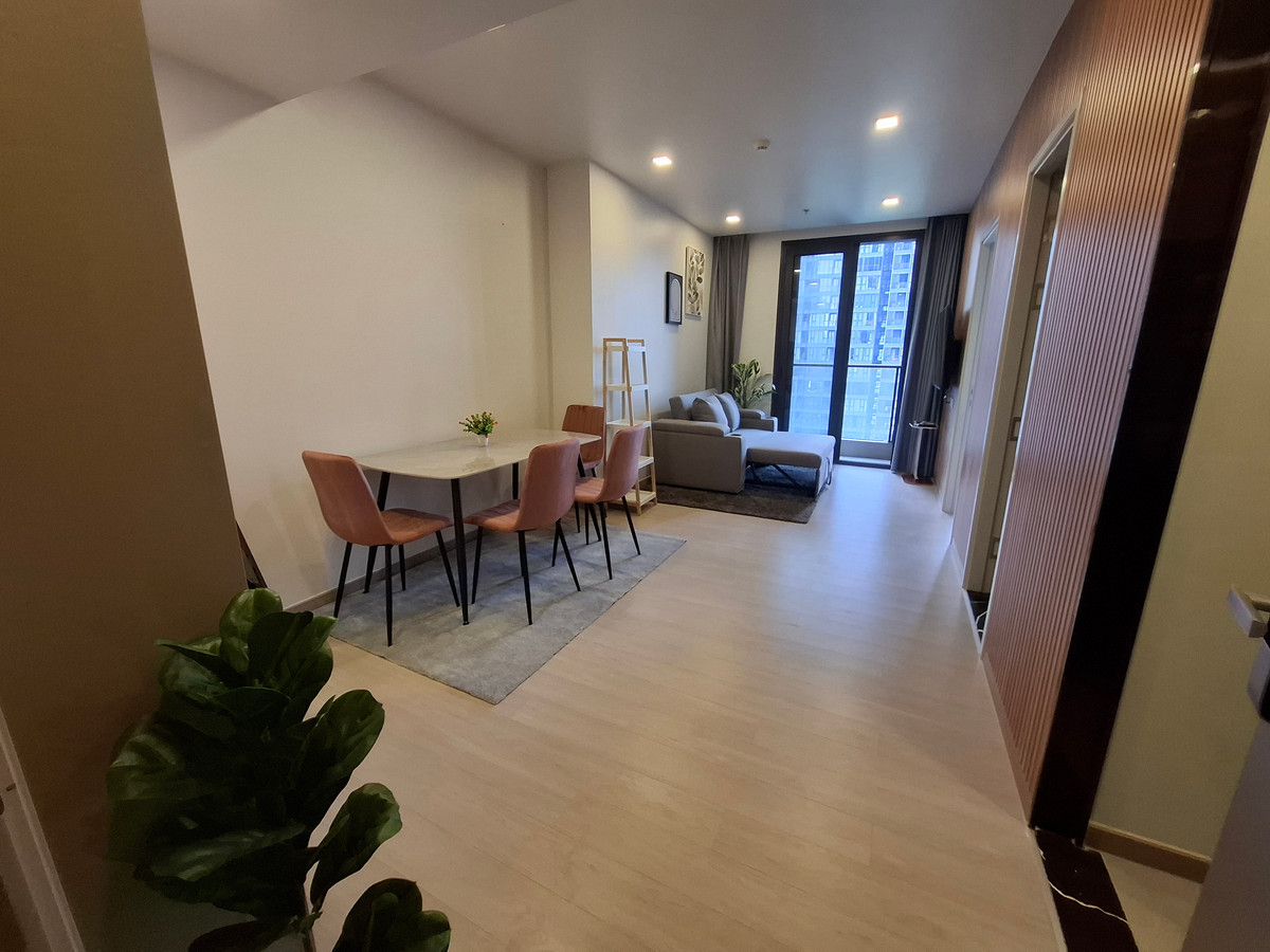 ให้เช่าคอนโดพระราม 9 เพชรบุรีตัดใหม่ RCA : ใช้ชีวิตระดับ Masterpiece พร้อมวิวสระ Infinity Pool ที่ One9Five