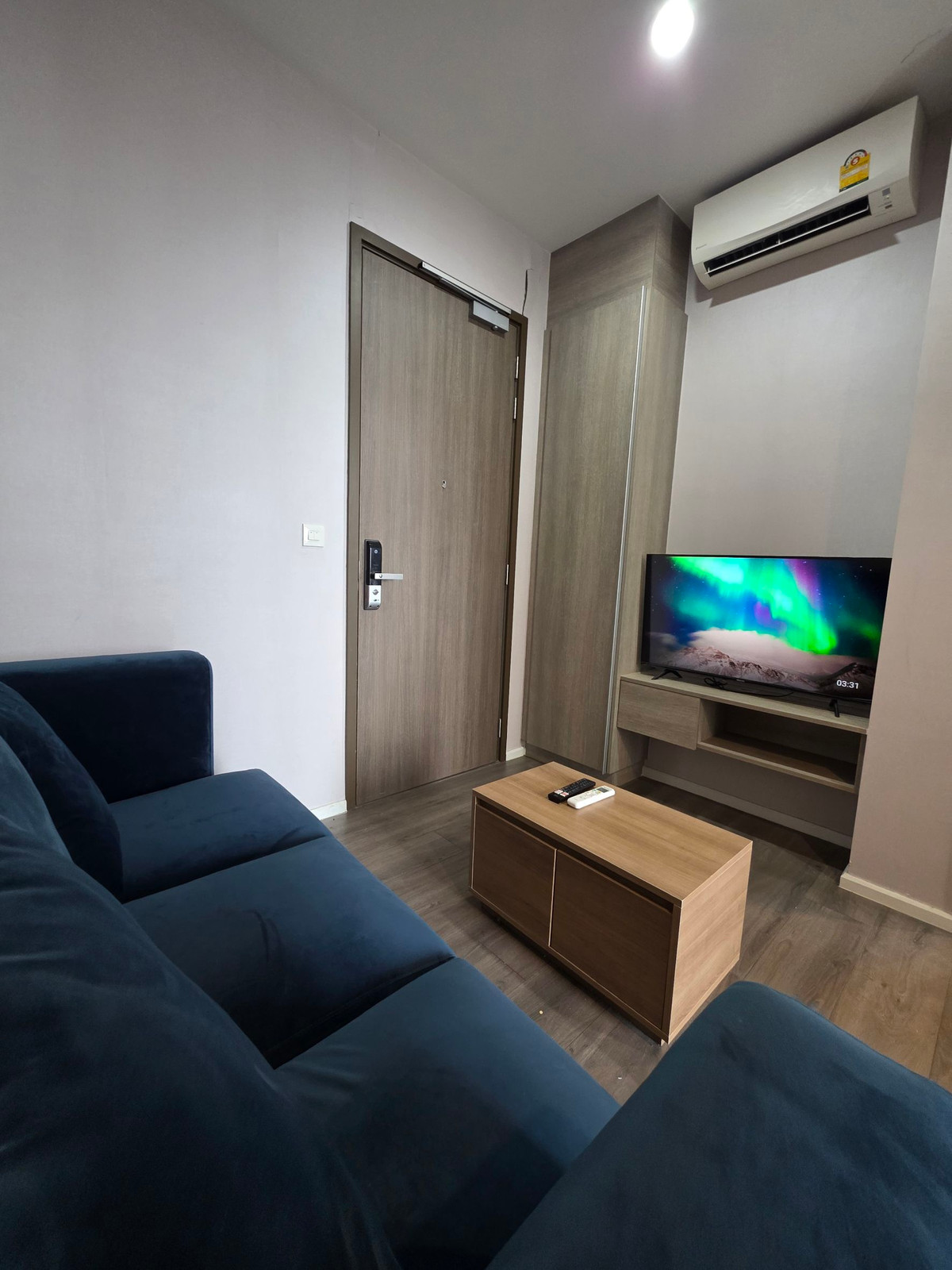 For RentCondoOnnut, Udomsuk : Condo for rent at Whizdom Essence (BTS Punnawithi) (SA-01)