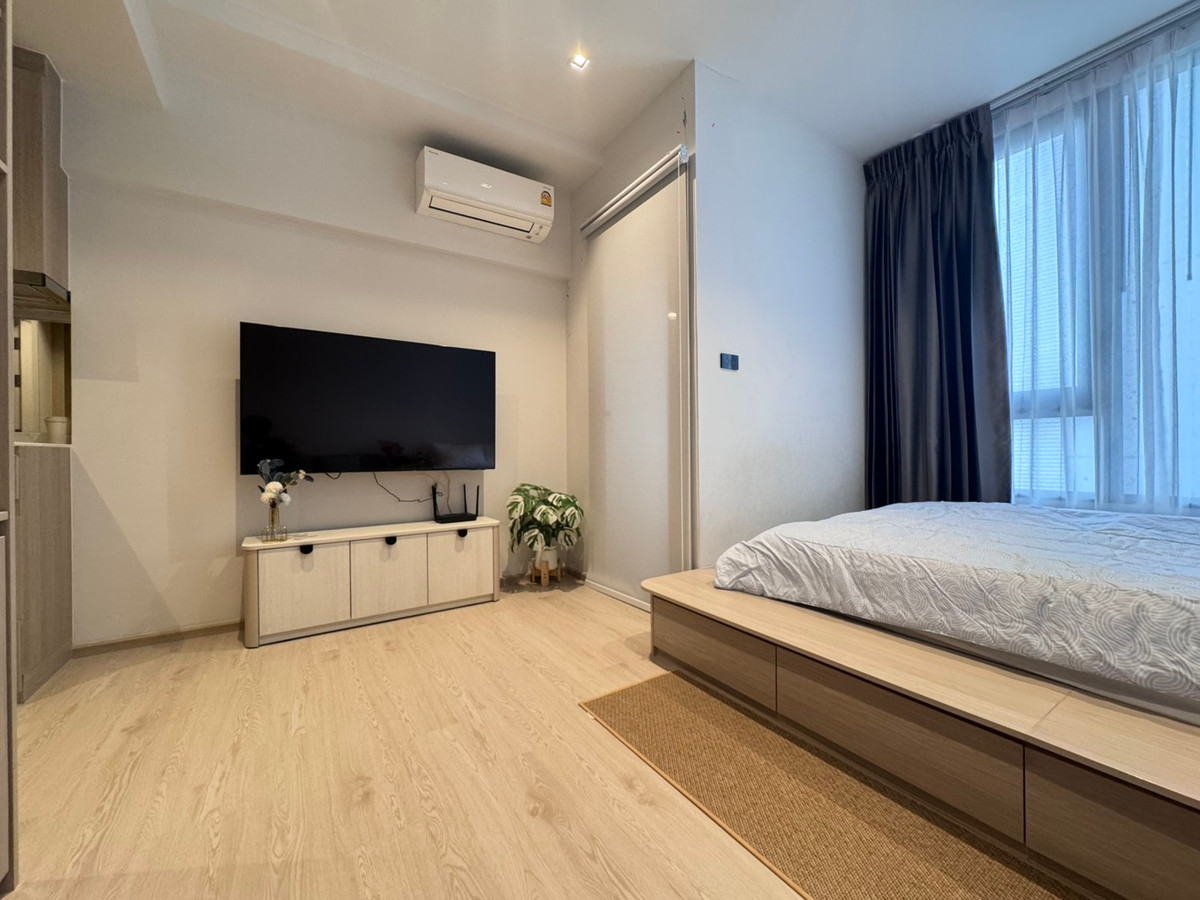 ให้เช่าคอนโดวงเวียนใหญ่ เจริญนคร : Modern Style, 15k/Month, Fully Furnished, Condo Close to BTS Wongwianyai, 5 Star Facility