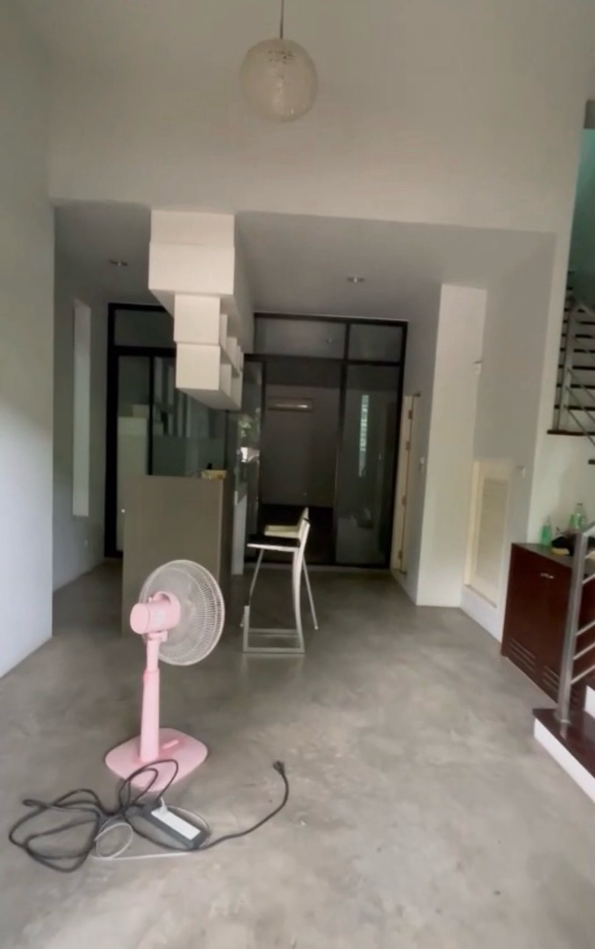 ให้เช่าโฮมออฟฟิศรามคำแหง หัวหมาก : ให้เช่า Home Office 4 ชั้น – Town in Town (ลาดพร้าว 94)
ใกล้ก๋วยเตี๋ยวไก่แม่ศรีเรือน