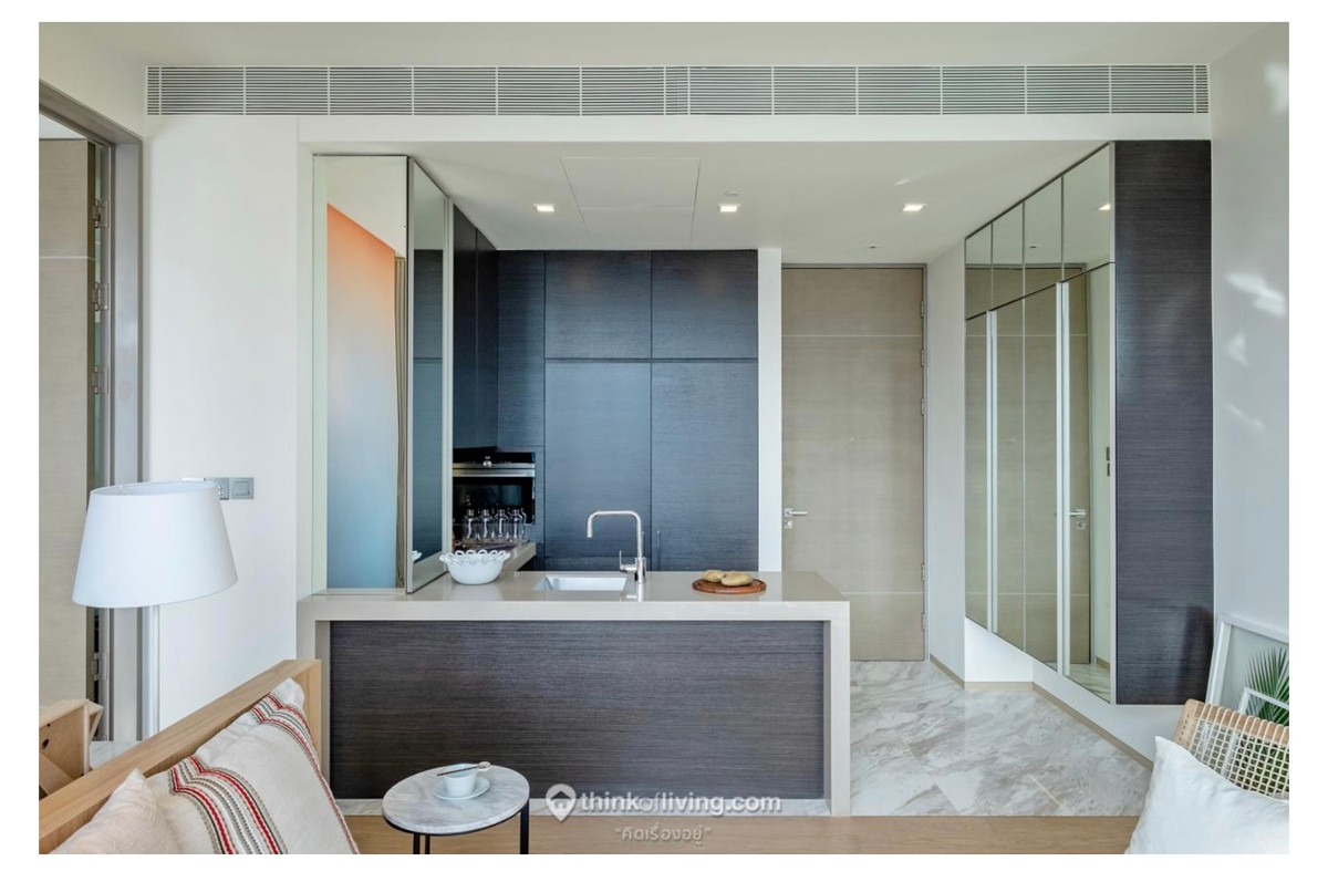 ขายคอนโดสีลม ศาลาแดง บางรัก : 🏙 ขายคอนโด Saladaeng One วิวสวนลุม ห้องหัวมุม 59 ตร.ม. เฟอร์ครบ ห้องสวยวิวดี