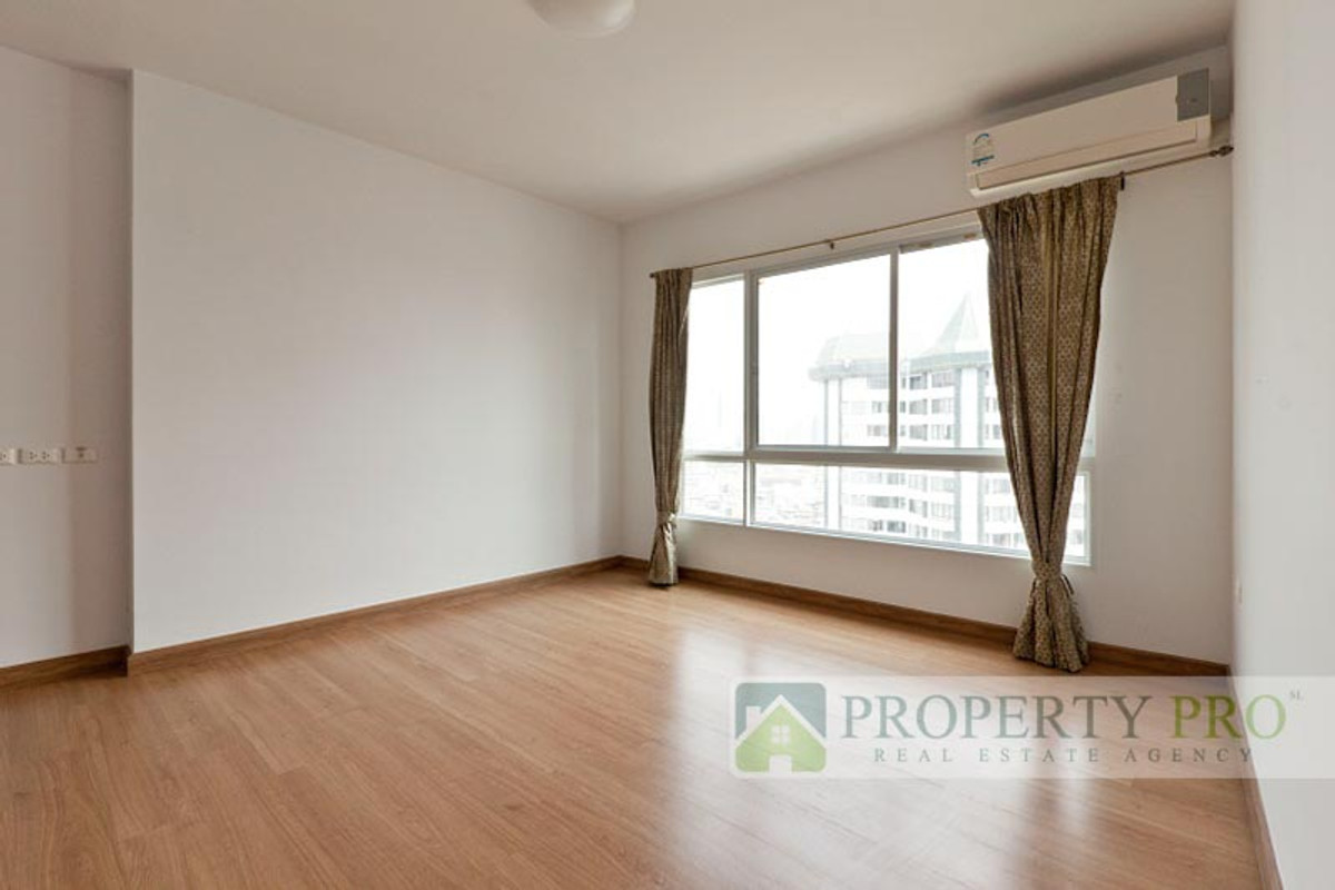 ขายคอนโดวงเวียนใหญ่ เจริญนคร : ขาย Supalai River Resort เจริญนคร แบบ 2 นอน 2 น้ำ 77 ตรม ชั้นสูง วิวแม่น้ำเจ้าพระยา ใกล้ พระราม 3 กรุงธนบุรี สะพานสาทร ICONSIAM ตรงข้าม Asiatique : SL26S-004