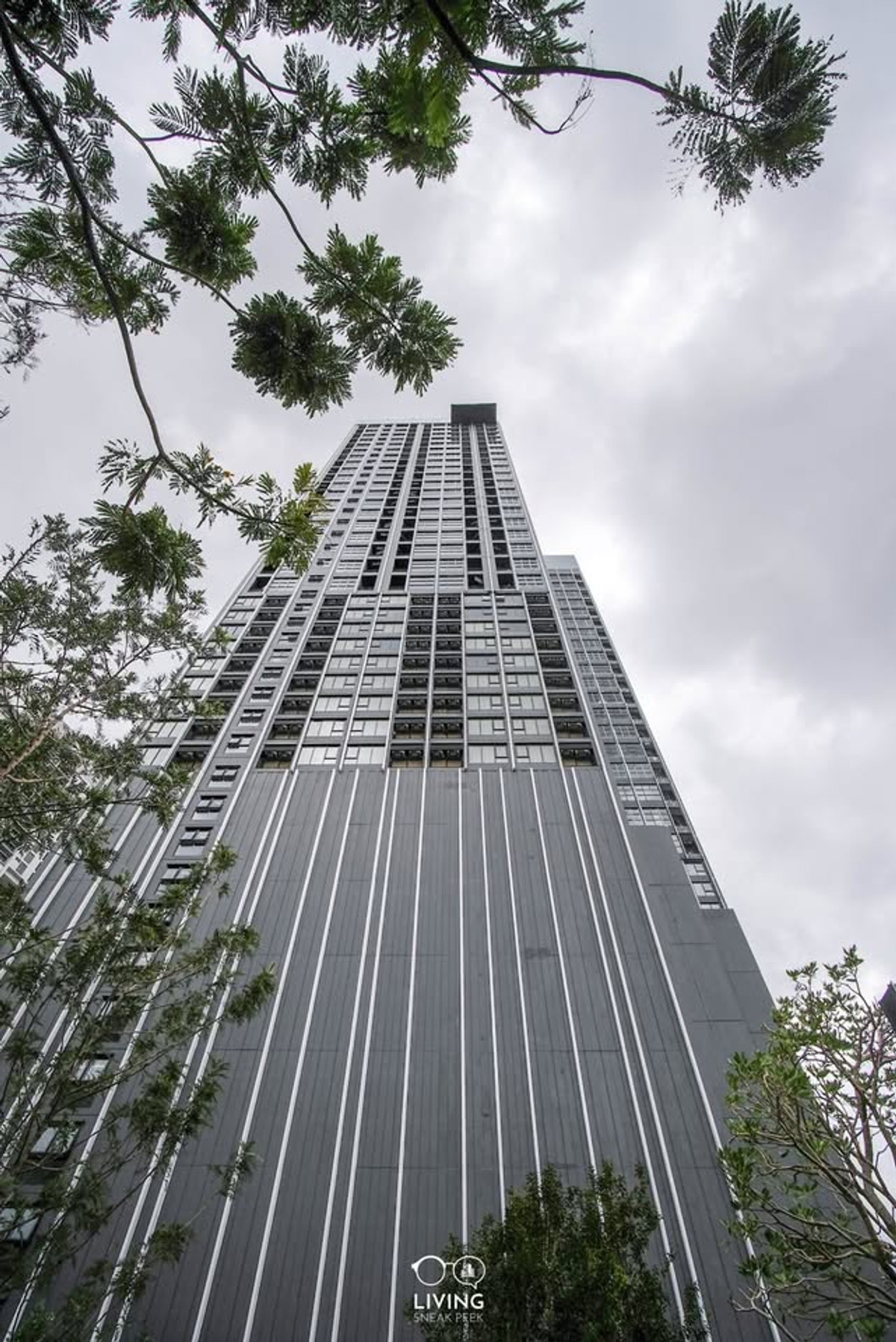 For RentCondoSathorn, Narathiwat : RC032926 Condo Duplex 2 beds for rent at KnightsBridge Prime Sathorn near BTS Chong Nonsi.