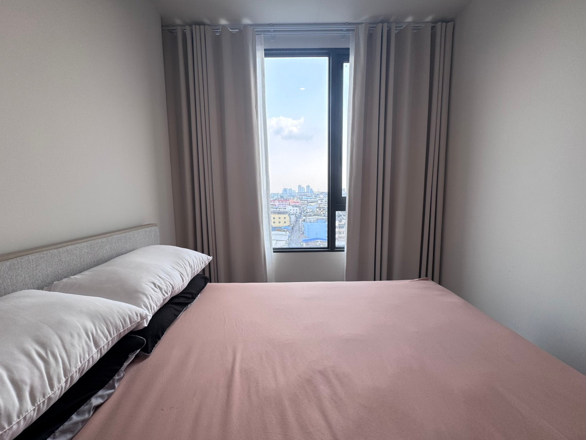 ให้เช่าคอนโดวงเวียนใหญ่ เจริญนคร : Condo Reference Sathorn Wongwianyai, Modern Style, New room, ติด BTS วงเวียนใหญ่, Available For Rent