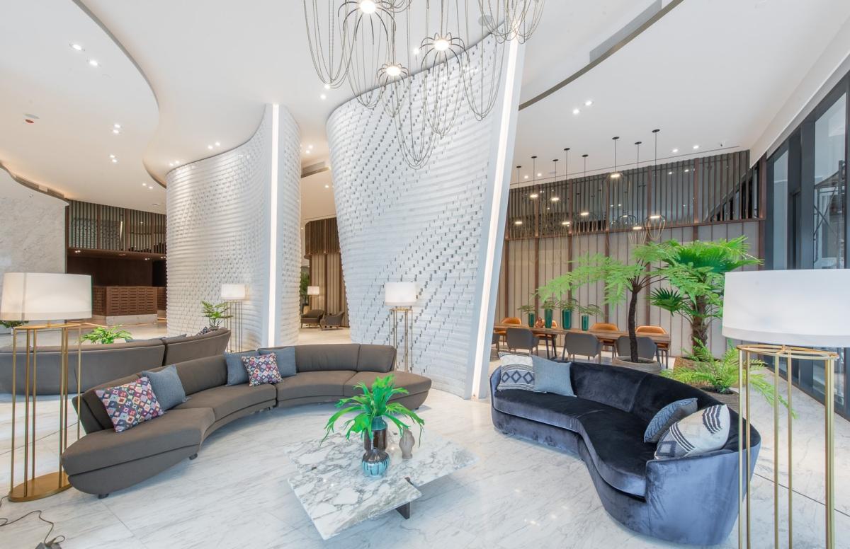 For SaleCondoSukhumvit, Asoke, Thonglor : 🔥Urgent Sale+🔥 Oka Haus, near BTS Thonglor Station, fully furnished, ready to move in.