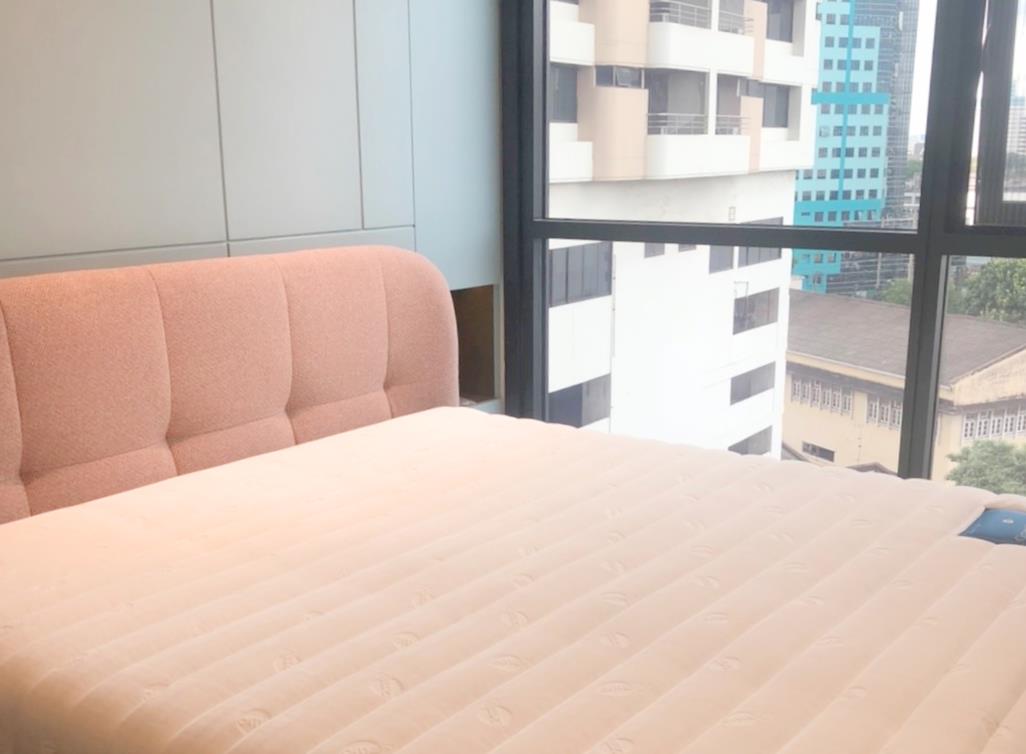 For SaleCondoSukhumvit, Asoke, Thonglor : 🔥Urgent Sale+🔥 Oka Haus, near BTS Thonglor Station, fully furnished, ready to move in.