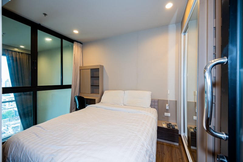 For SaleCondoSapankwai,Jatujak : 🔥Urgent Sale+🔥 Onyx Phaholyothin, near BTS Saphan Khwai station. Fully furnished and ready to move in.