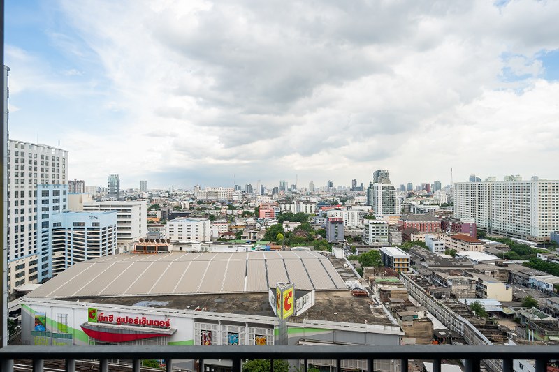 For SaleCondoSapankwai,Jatujak : 🔥Urgent Sale+🔥 Onyx Phaholyothin, near BTS Saphan Khwai station. Fully furnished and ready to move in.