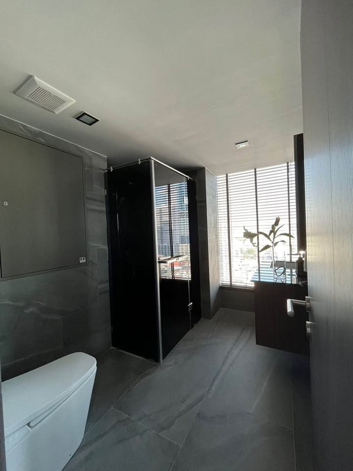 For RentCondoRatchathewi,Phayathai : Condo for rent CONNER Ratchathewi Monthly 45,000 thb.