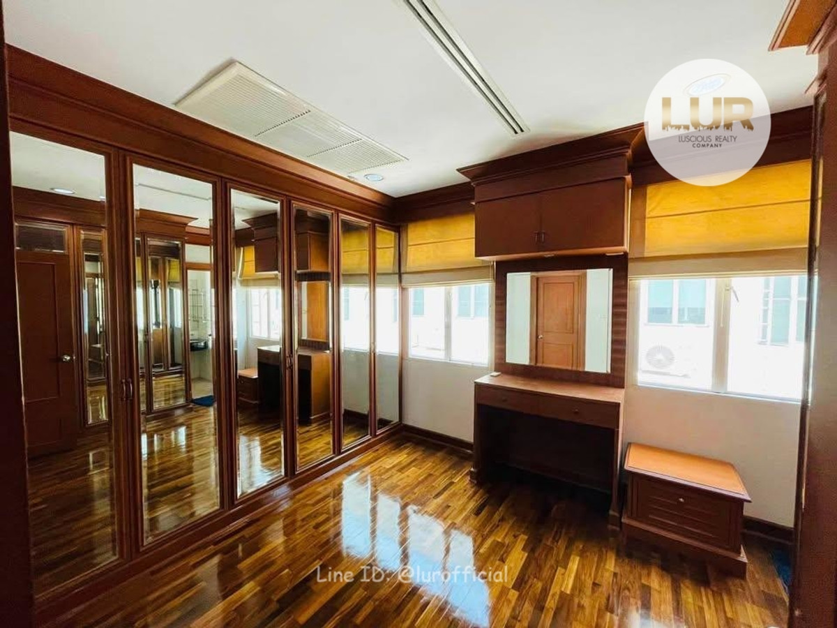 ให้เช่าทาวน์โฮมสุขุมวิท อโศก ทองหล่อ : ให้เช่าบ้านทาวน์โฮมหรูใจกลางทองหล่อ 💖  Baan Klang Khung British Town-Thonglor 💖