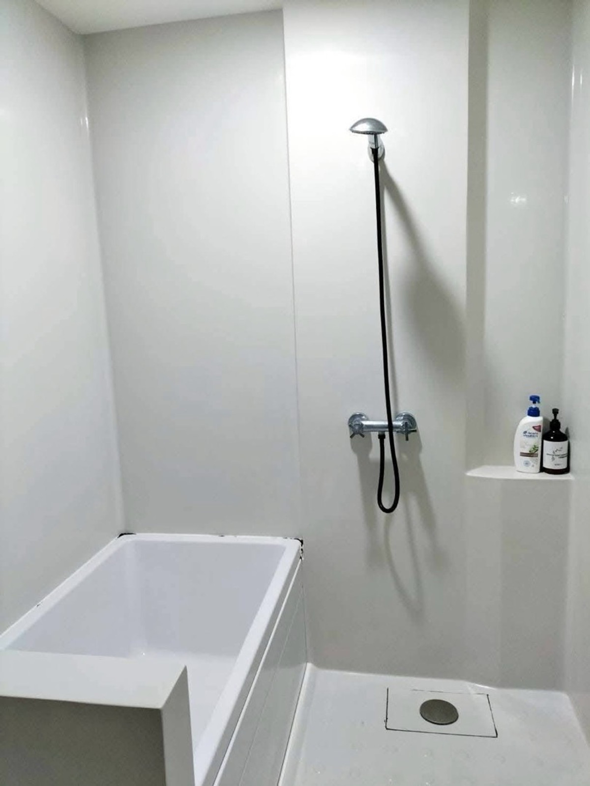 ให้เช่าคอนโดสาทร นราธิวาส : #R9606 🎉 120369 ให้เช่าคอนโด Blossom Condo Sathon-Charoen Rat 