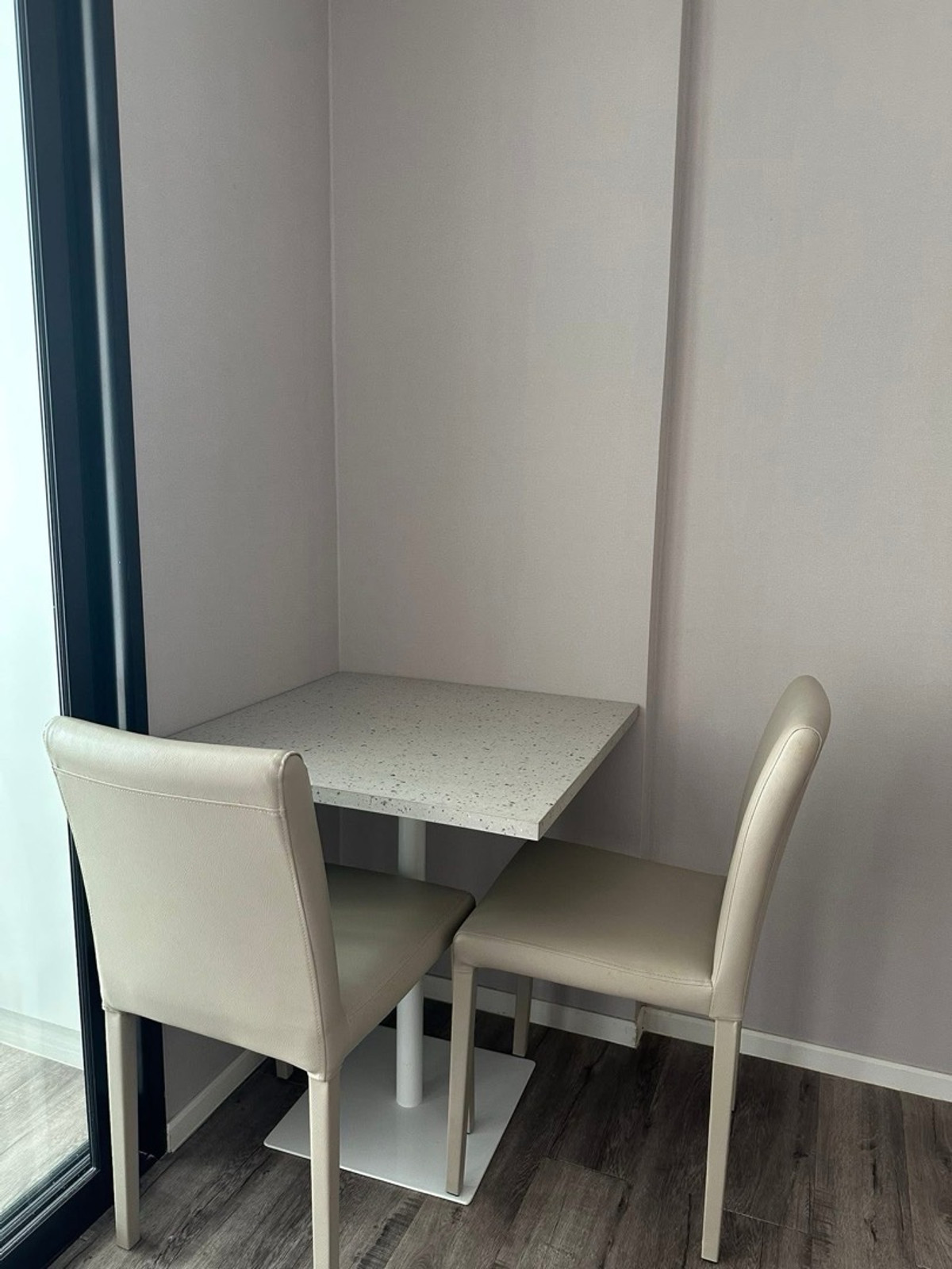 ให้เช่าคอนโดแจ้งวัฒนะ เมืองทอง : #R9611  🎉 120369 ให้เช่าคอนโด Atmoz Chaengwattana