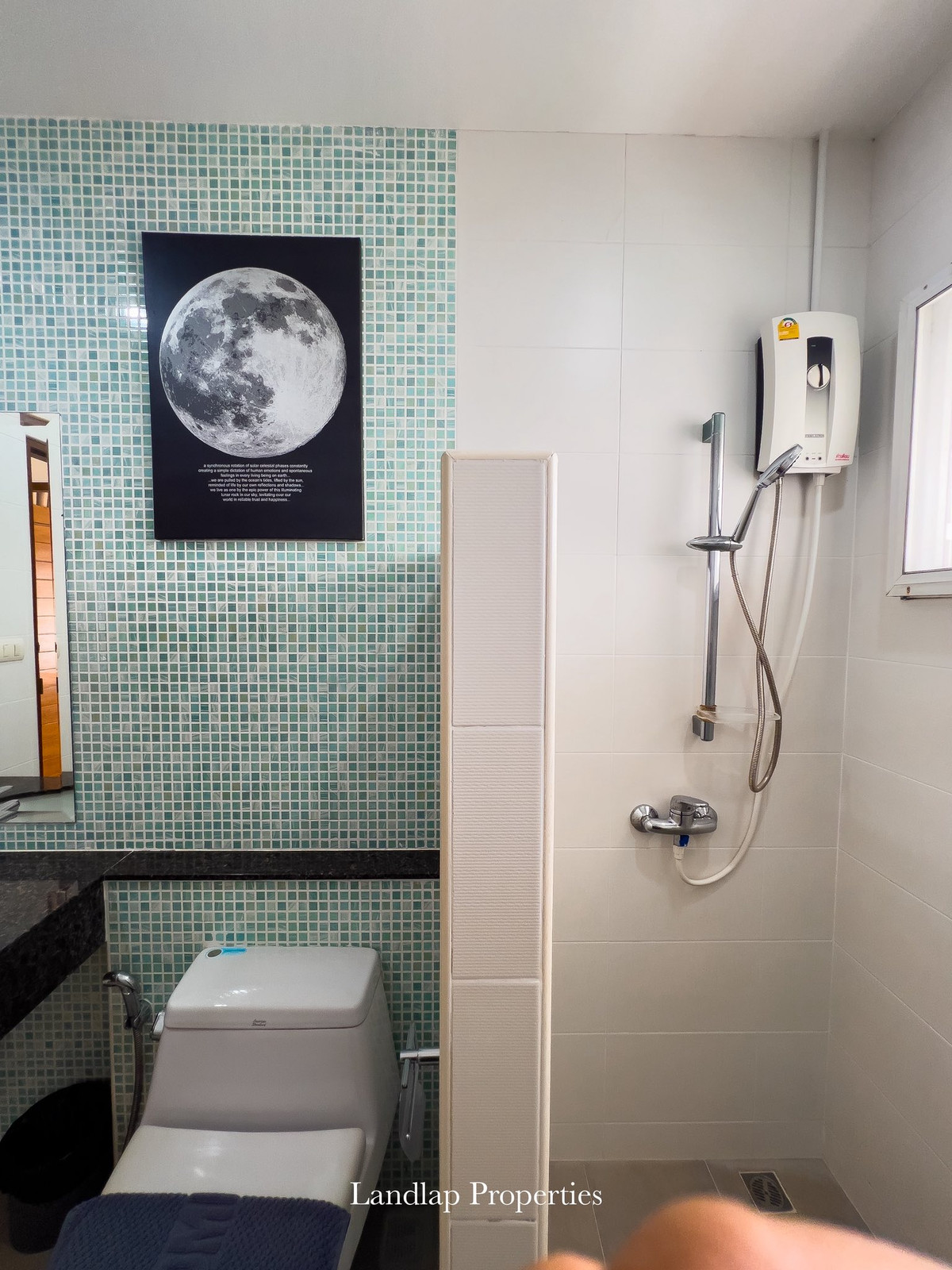 ขายพัทยา บางแสน ชลบุรี สัตหีบ : ขายบ้านพูลวิลล่าพัทยา สามารถทำธุรกิจได้  โครงการติดทะเล ลงหาดได้เลย