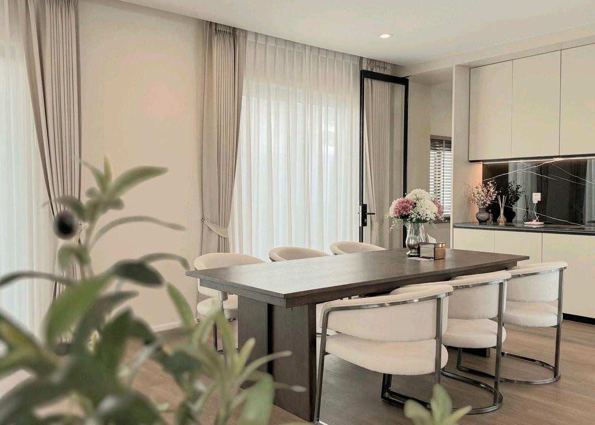 ให้เช่าบ้านบางนา แบริ่ง ลาซาล : Vivaldi Bangna Km.5 For Rent 