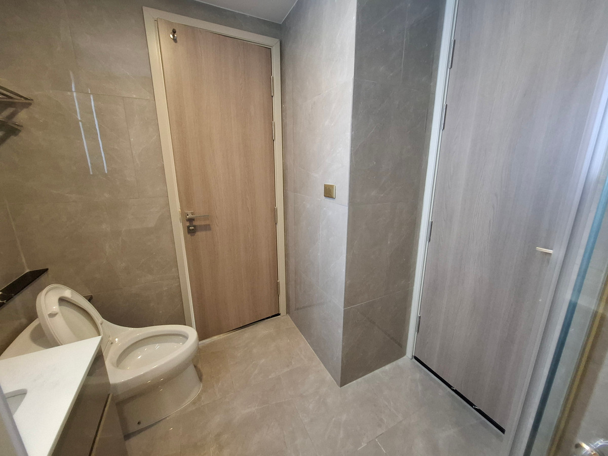 ให้เช่าคอนโดพระราม 9 เพชรบุรีตัดใหม่ RCA : ใช้ชีวิตระดับ Masterpiece พร้อมวิวสระ Infinity Pool ที่ One9Five