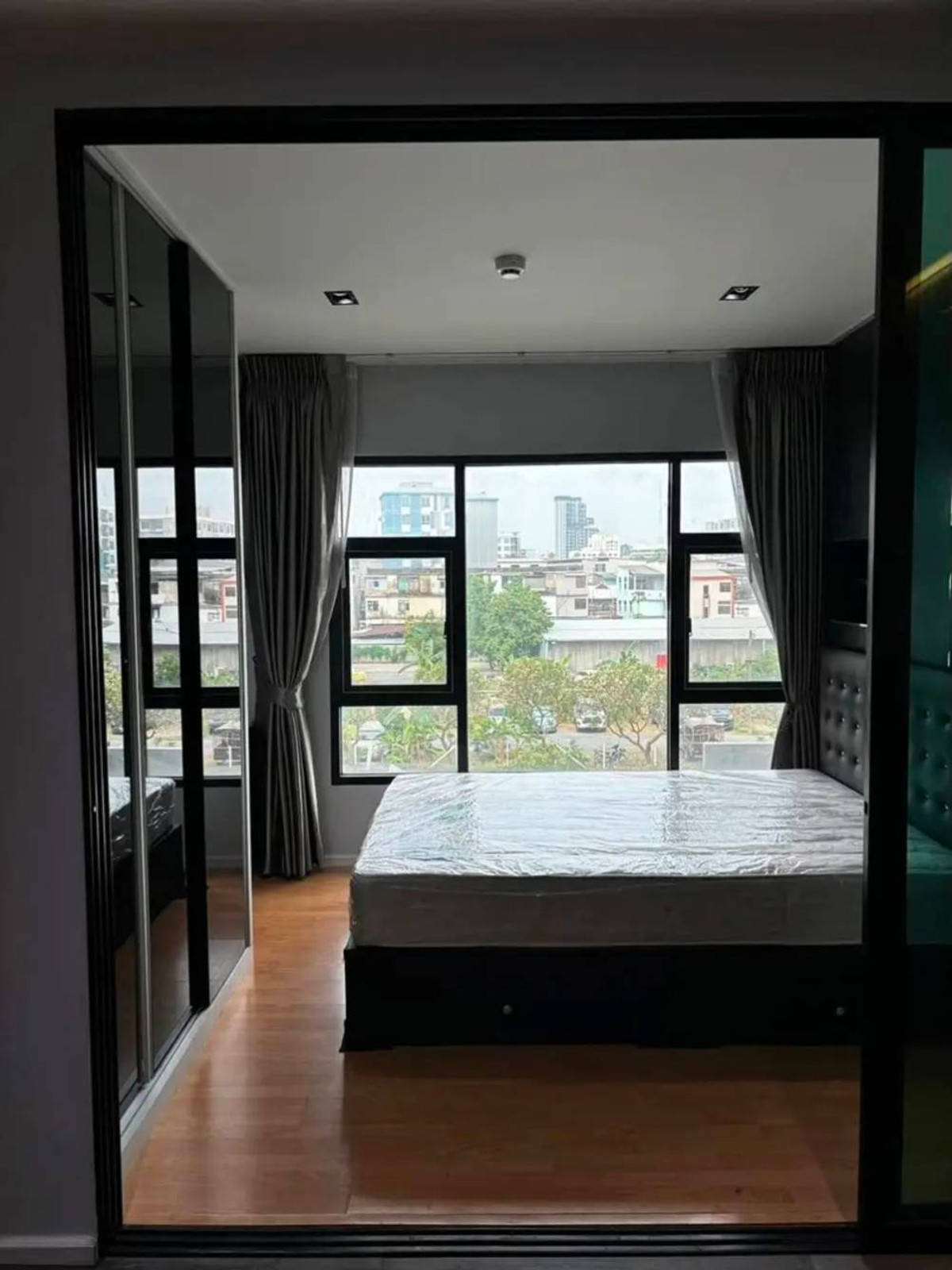For RentCondoKasetsart, Ratchayothin : Solve Your Daily Commute! Condo for Rent at D’Mura Ratchayothin – Near BTS Sena Nikhom & Kasetsart University, Fully Furnished, Move-in Ready!