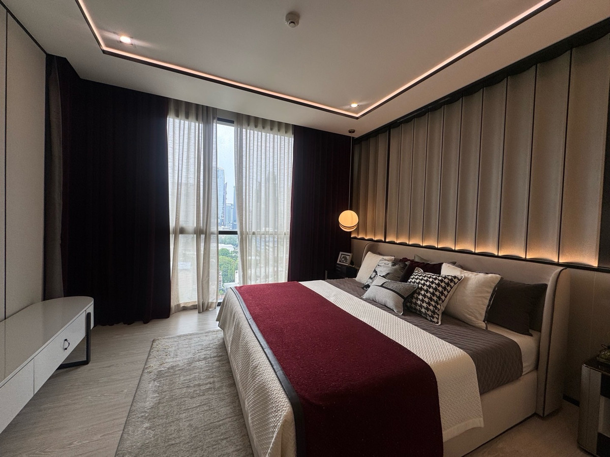 ขายคอนโดสุขุมวิท อโศก ทองหล่อ : คอนโด Super Luxury ใจกลางทองหล่อ
☁️The Room Sukhumvit 38 
2 Bed 2 Bath 90.99 sq.m.💰20.9 MB.
☎️Phat 064-642-8664
☎️Nui 094-624-2014