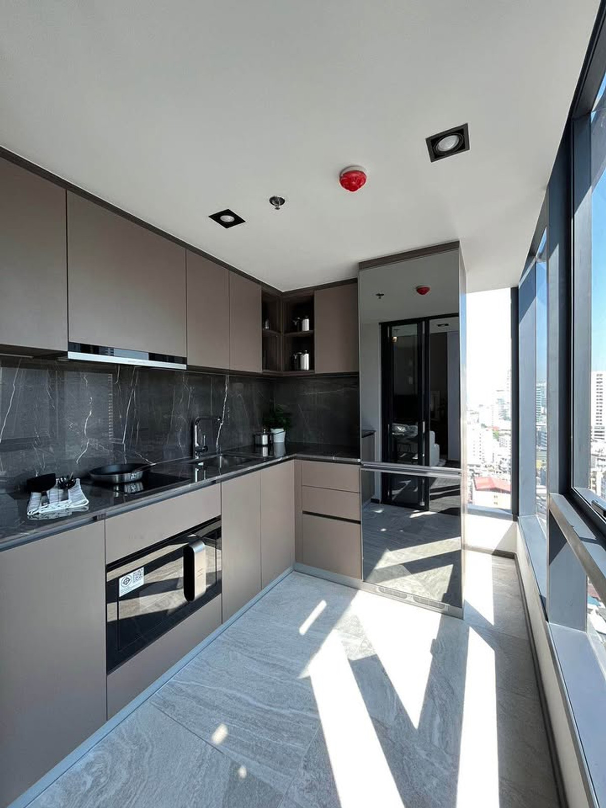 For RentCondoRatchathewi,Phayathai : Condo for rent CONNER Ratchathewi Monthly 45,000 thb.