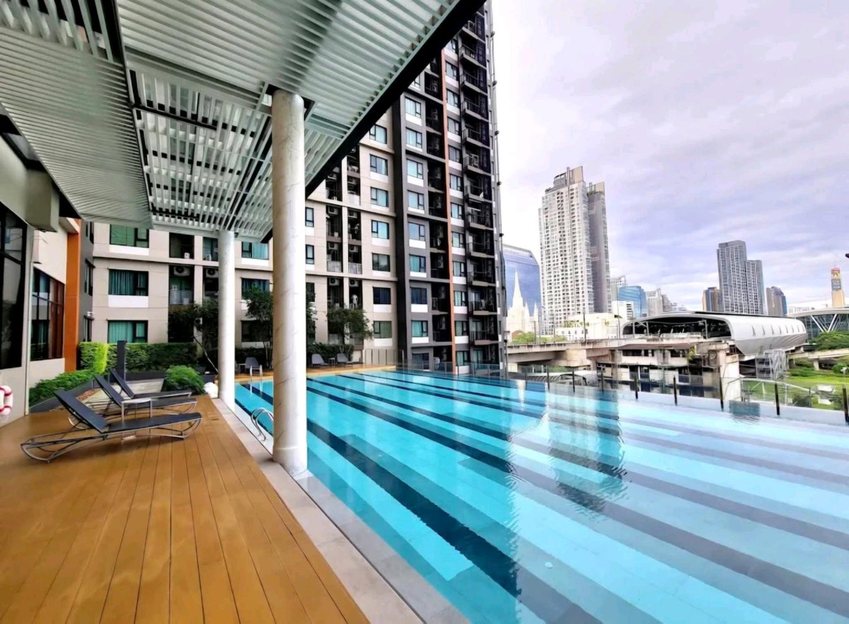 ให้เช่าคอนโดพระราม 9 เพชรบุรีตัดใหม่ RCA : ให้เช่า Life Asoke ห้องใหญ่ ผนังห้องนอนไม่ติดห้องคนอื่น พร้อม walkin-closet