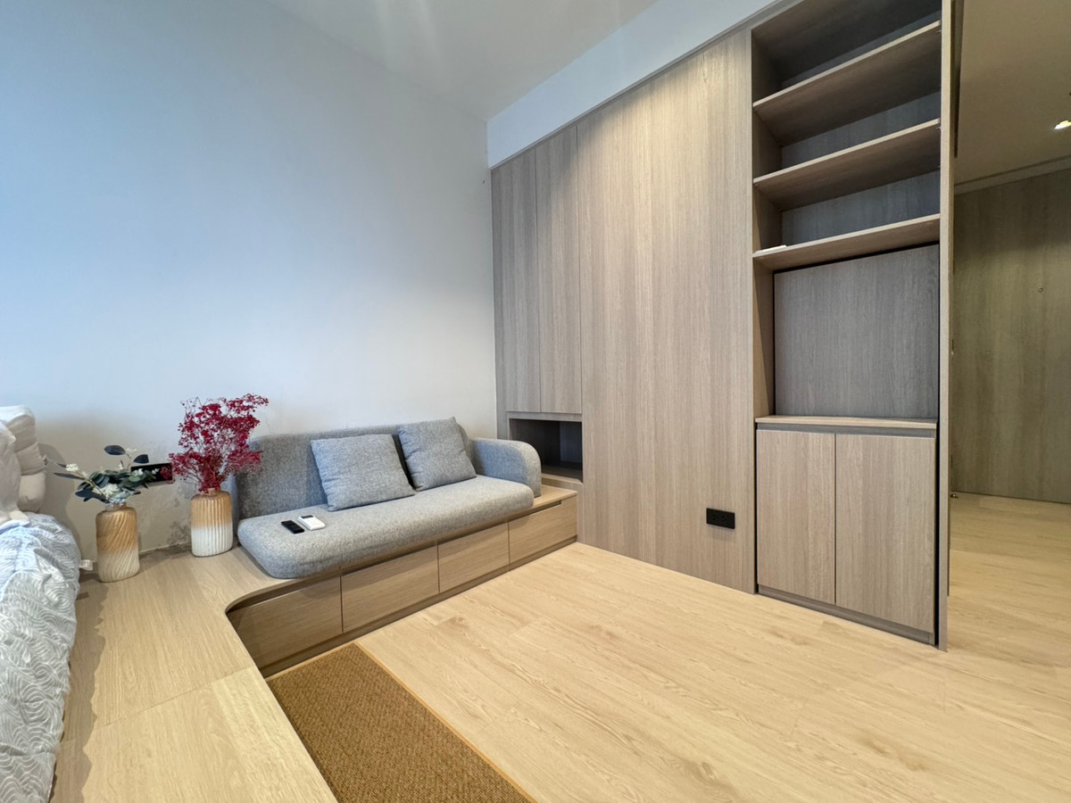 ให้เช่าคอนโดวงเวียนใหญ่ เจริญนคร : Modern Style, 15k/Month, Fully Furnished, Condo Close to BTS Wongwianyai, 5 Star Facility