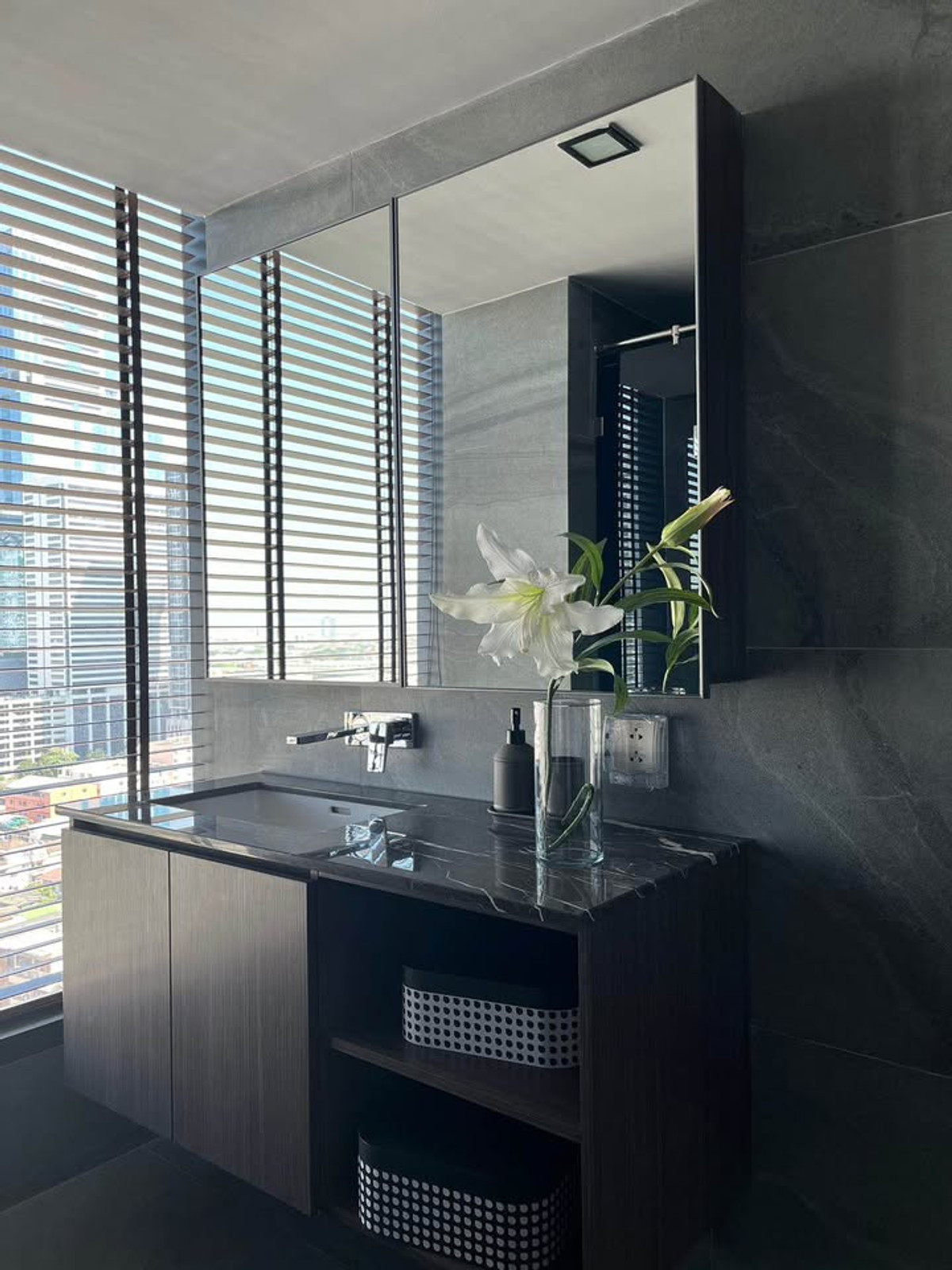 For RentCondoRatchathewi,Phayathai : Condo for rent CONNER Ratchathewi Monthly 45,000 thb.